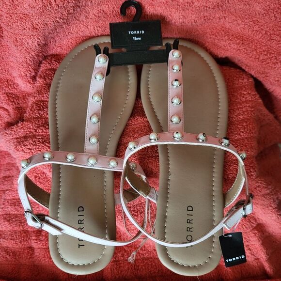*Torrid Women's sandals, Pink, Size 11WW, NWT - Picture 2 of 5
